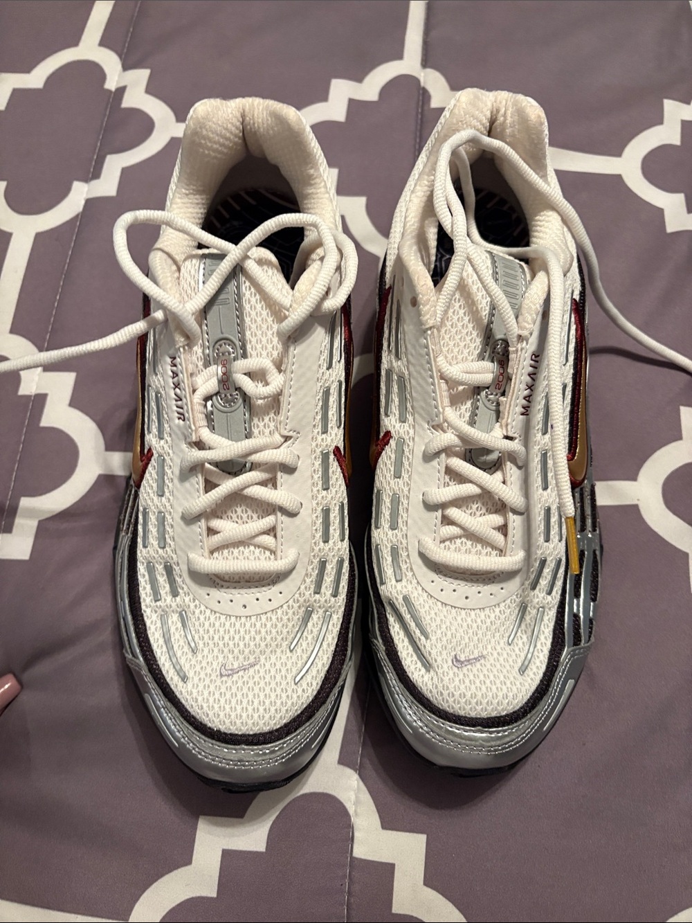 Nike White Athletic Sneakers with Gold & Burgundy Accents